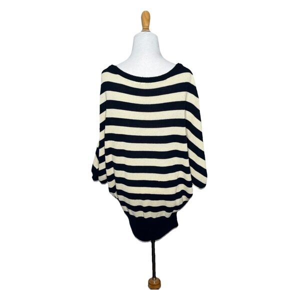 Anthropologie Moth Navy Cream Striped Dolman Sleeve Tunic Sweater Size Small - Picture 3 of 7
